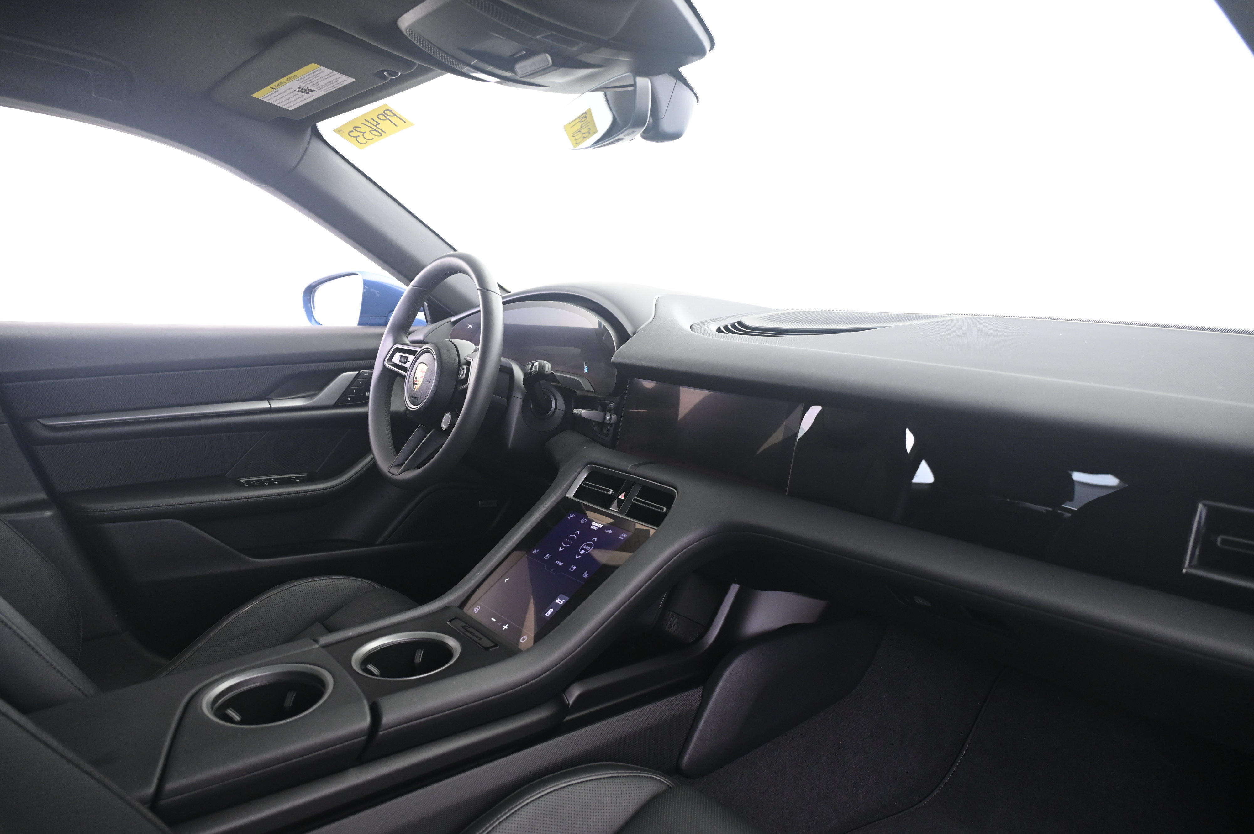 Certified 2025 Porsche Taycan 4S AWD/4WD image 22
