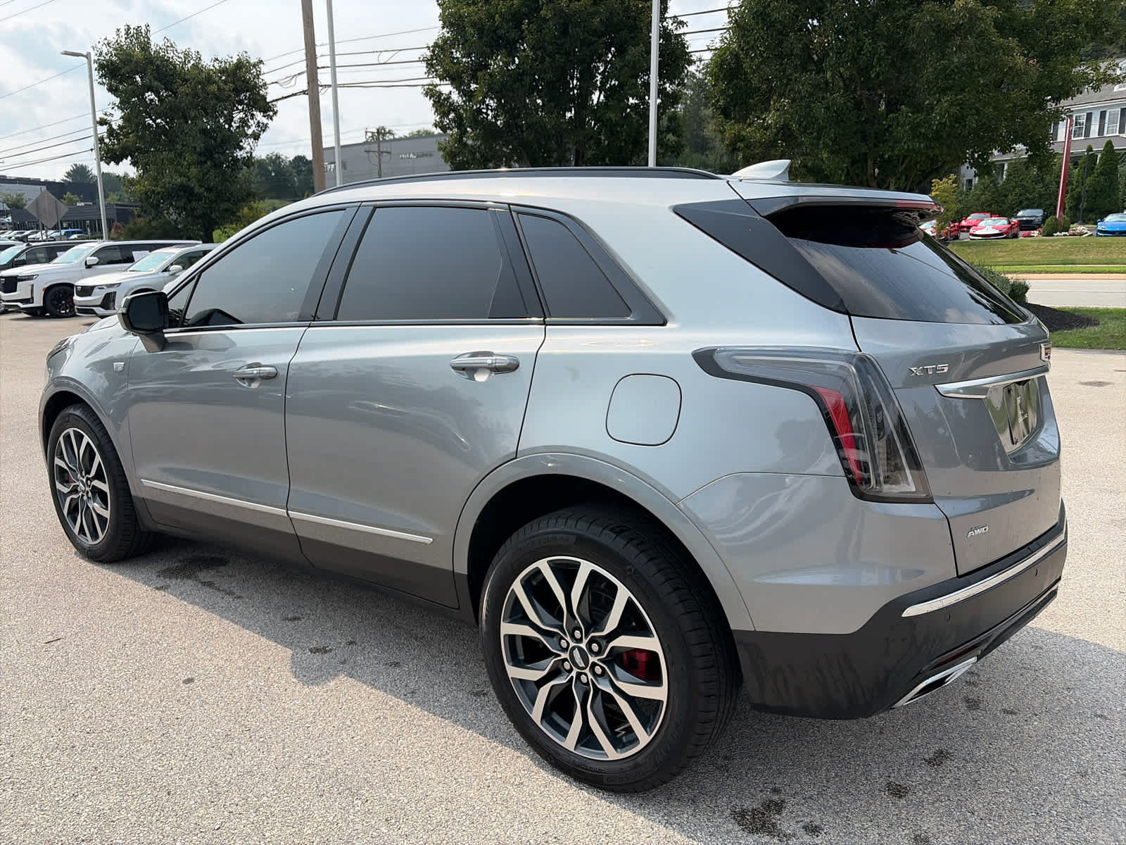 Certified 2024 Cadillac XT5 Sportv AWD/4WD image 2
