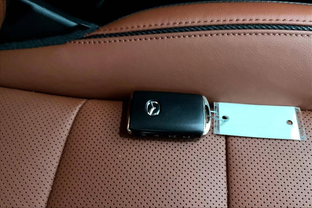 Used 2023 MAZDA CX-50 AWD 2.5 Turbo w/ Cargo Package image 11