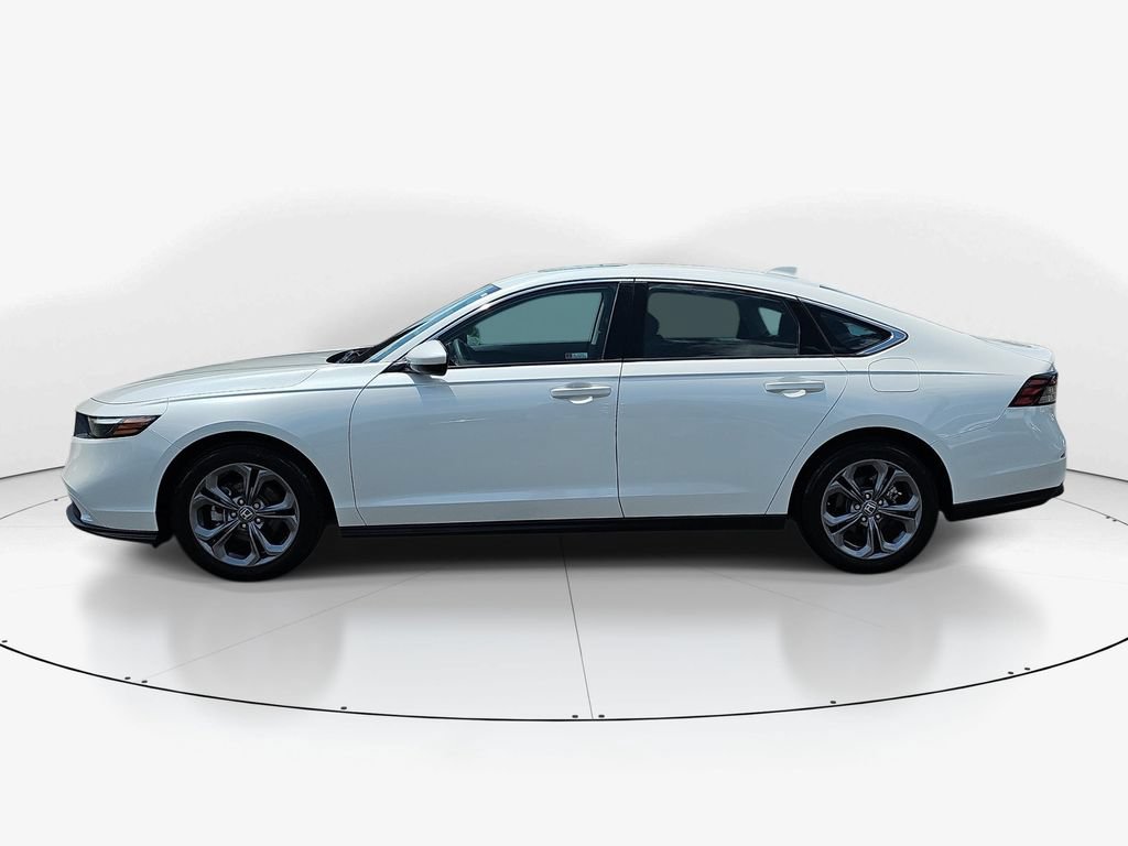 Used 2024 Honda Accord EX image 10
