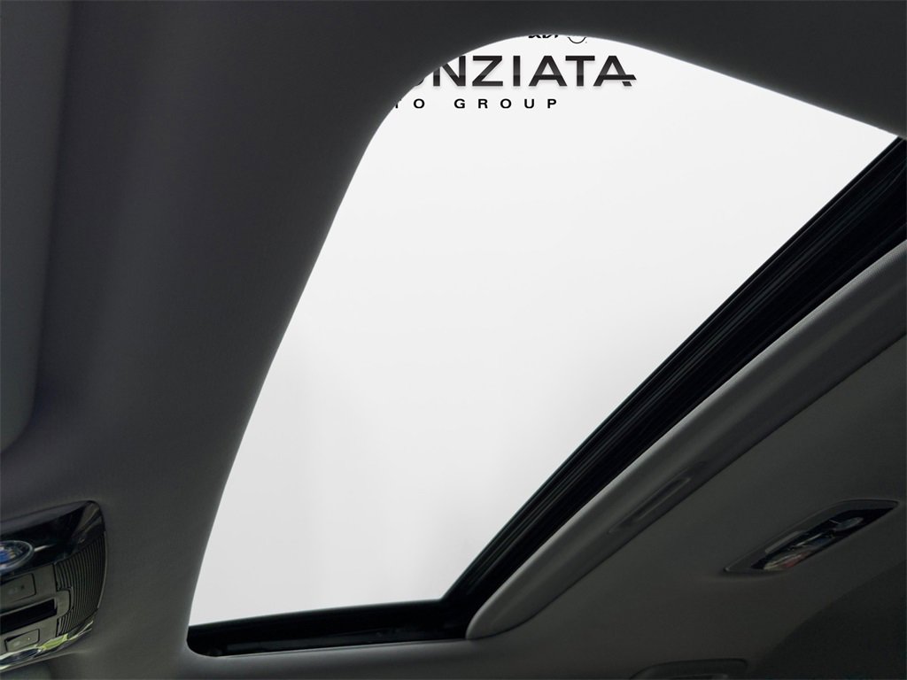 New 2025 Kia Seltos SX w/ SX Sunroof Package image 30