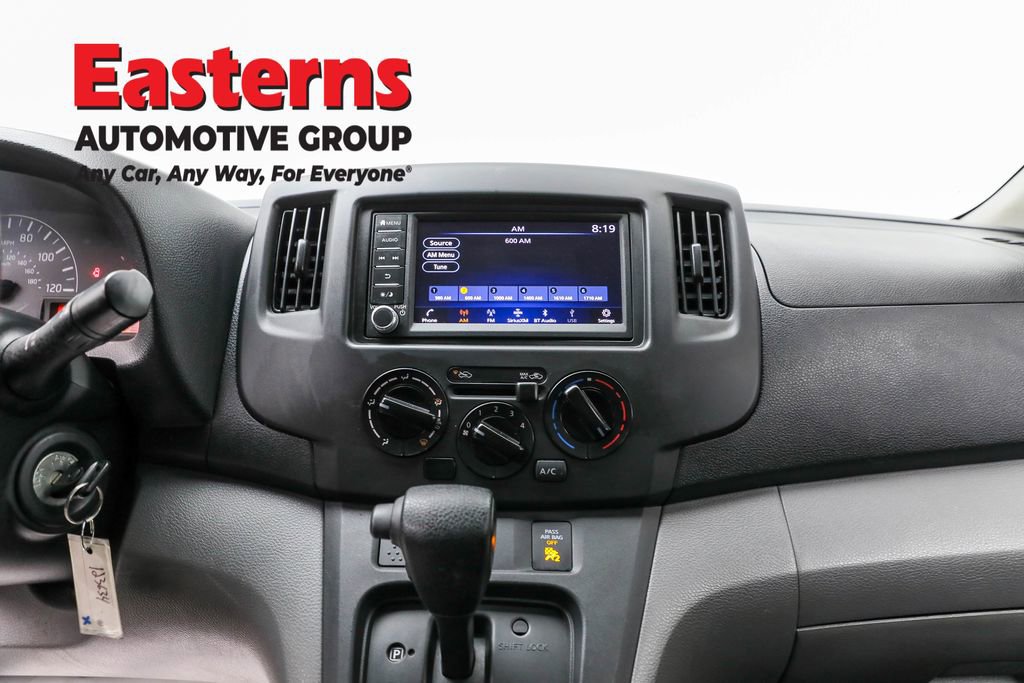 Used 2020 Nissan NV200 S image 12