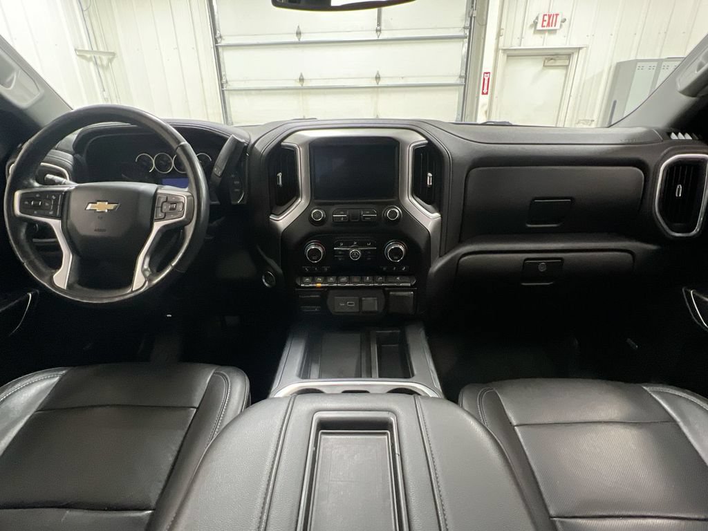 Used 2019 Chevrolet Silverado 1500 LTZ w/ LTZ Premium Package AWD/4WD image 10