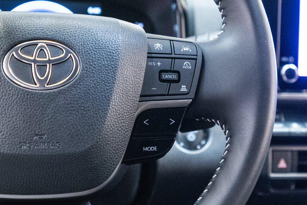 Certified 2026 Toyota Camry SE FWD image 19