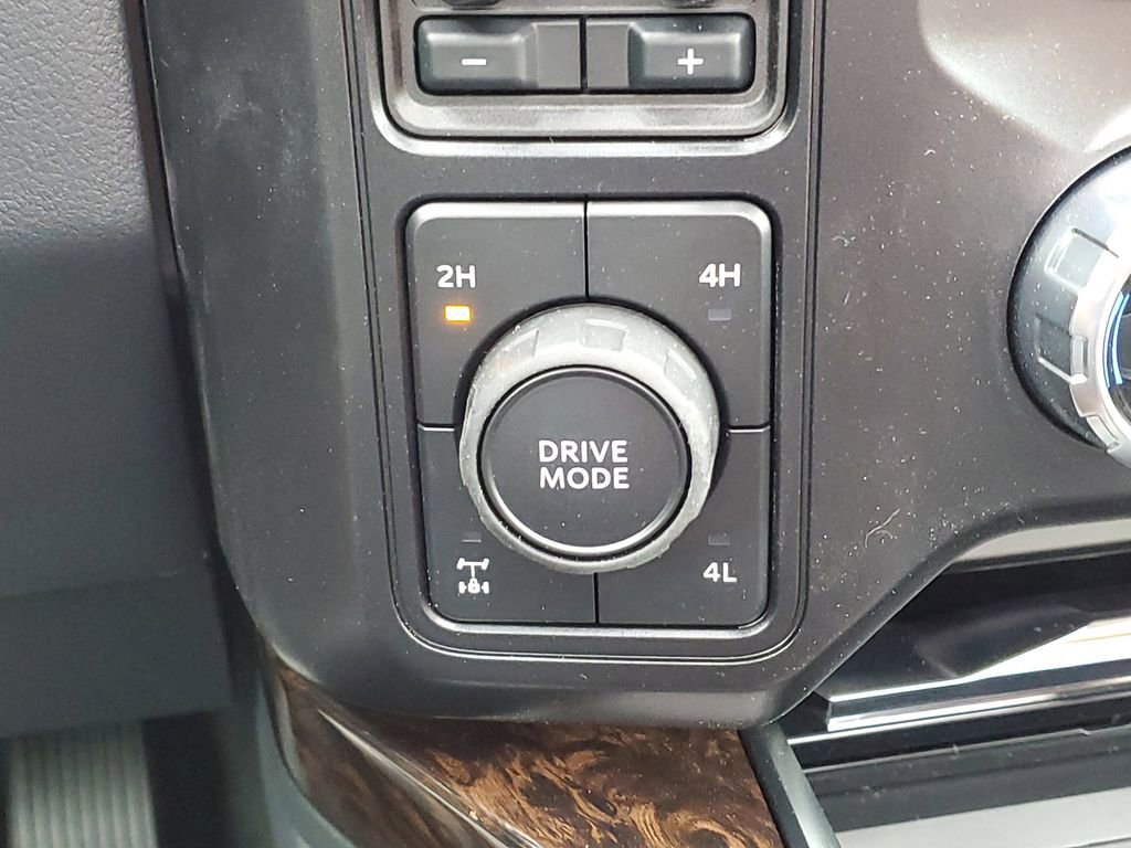 New 2026 Ford F250 Lariat w/ Lariat Ultimate Package image 21