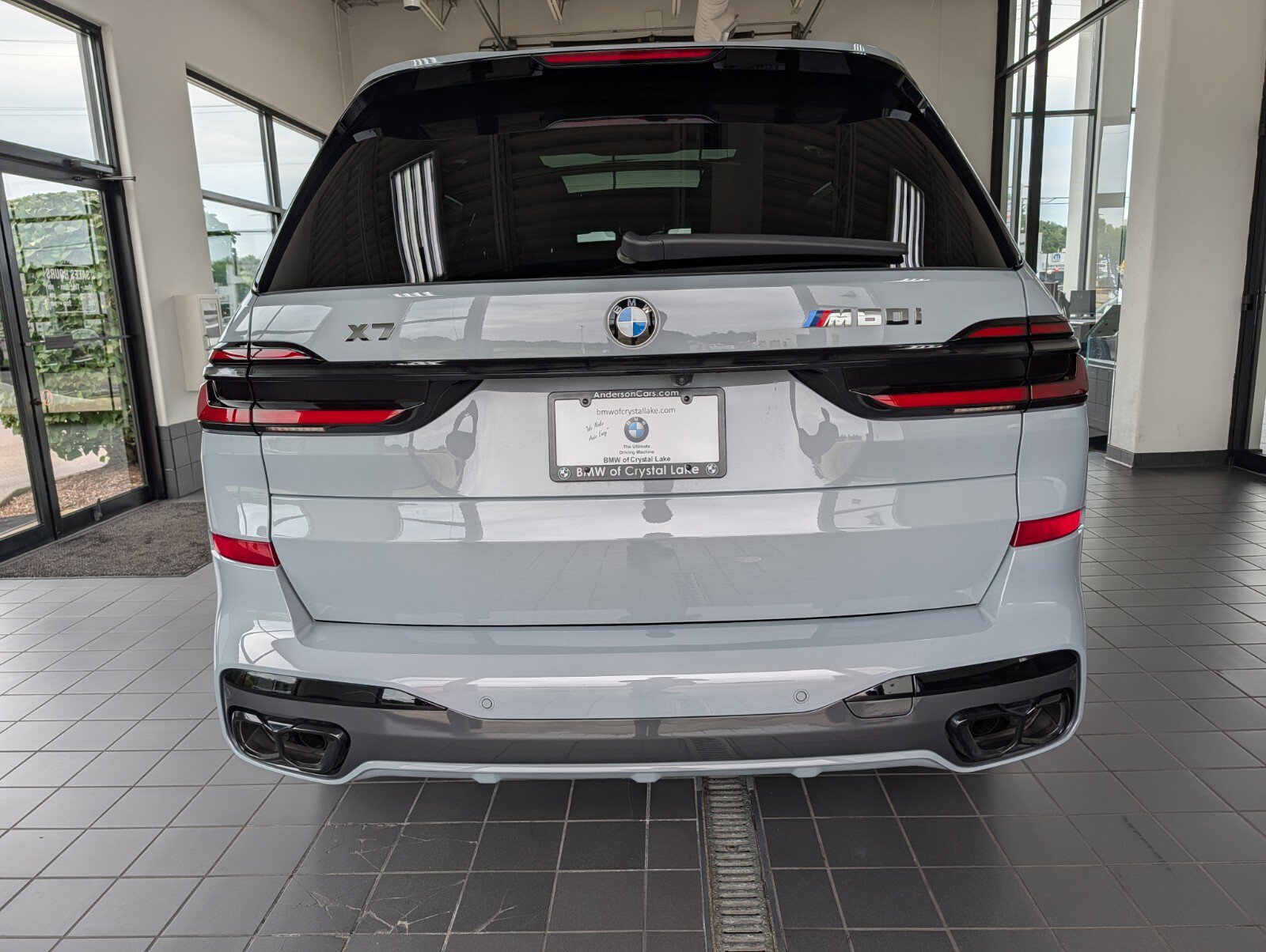 Used 2025 BMW X7 M60i w/ Executive Package AWD/4WD image 3