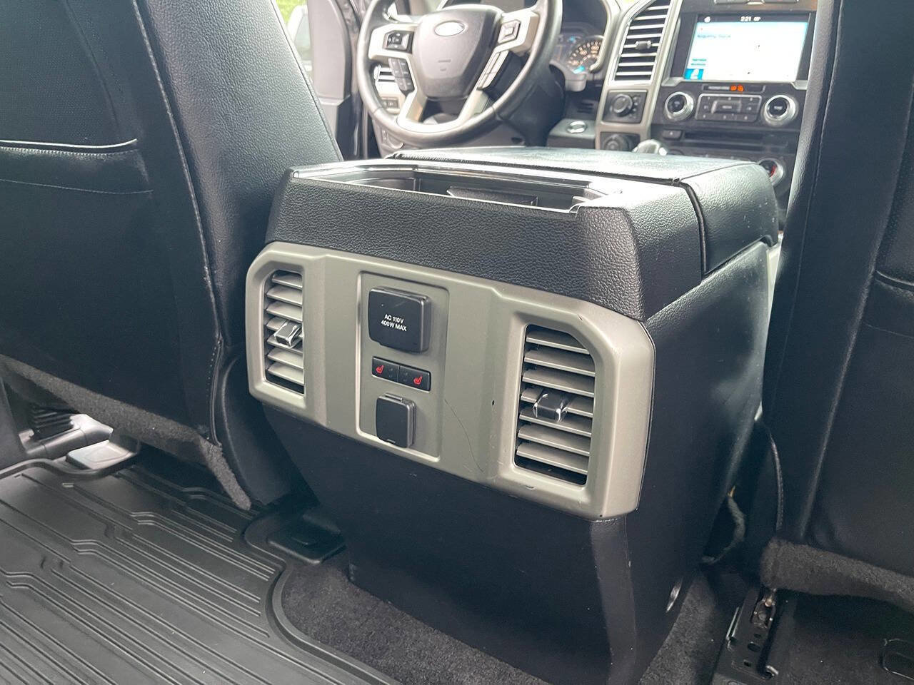 Used 2016 Ford F150 Lariat w/ Equipment Group 502A Luxury AWD/4WD image 33