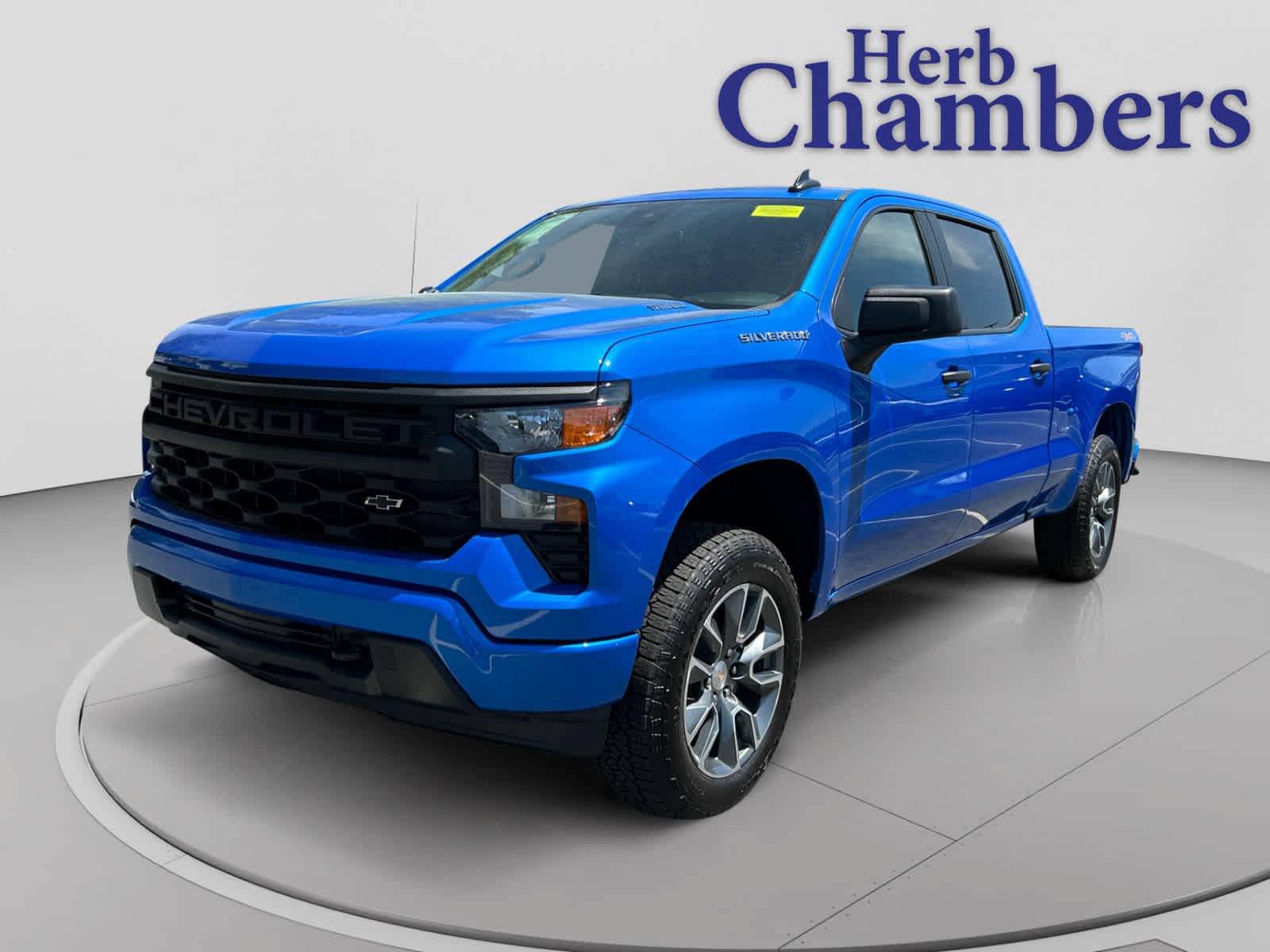 Used 2026 Chevrolet Silverado 1500 Custom AWD/4WD image 1