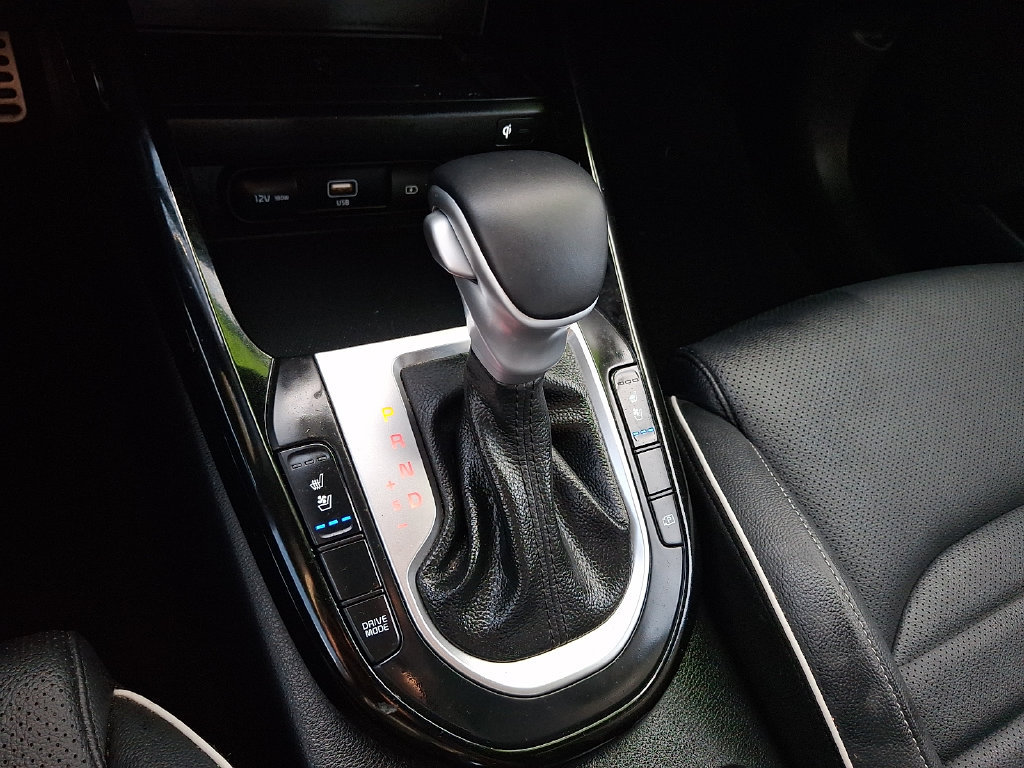 Certified 2023 Kia Forte GT-Line w/ GT-Line Premium Package FWD image 17