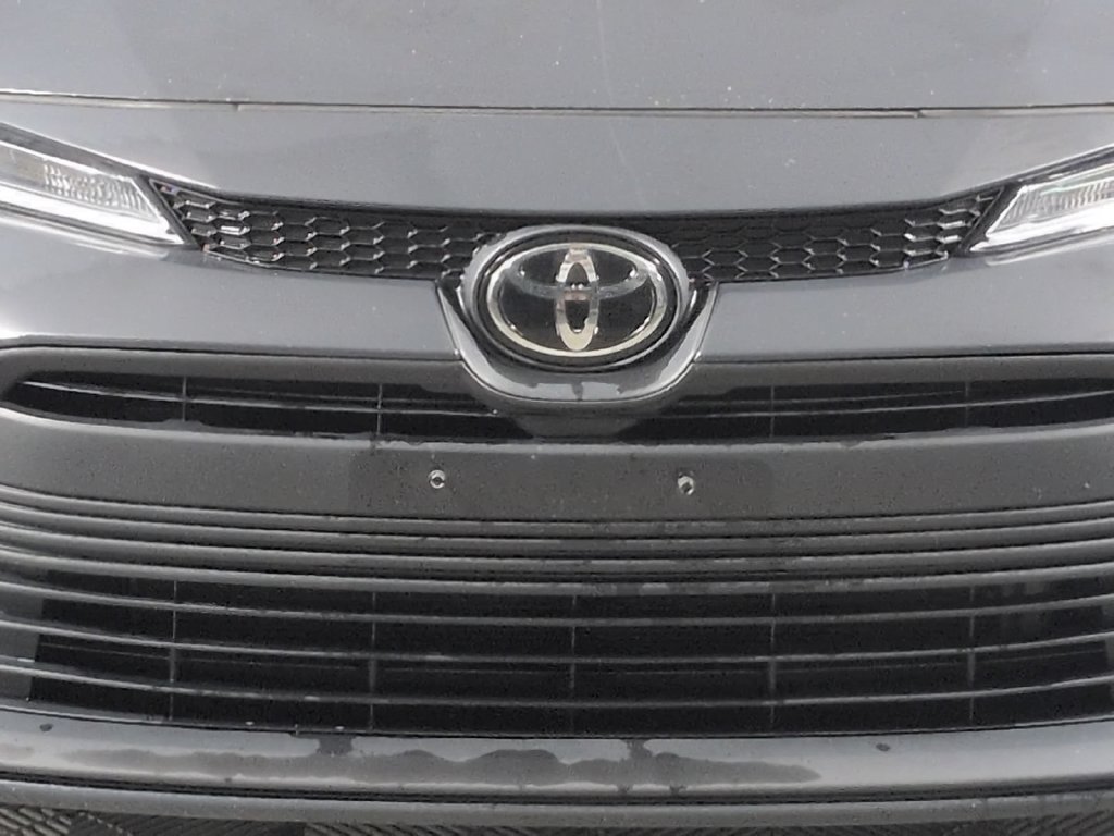 Used 2024 Toyota Corolla LE FWD image 4