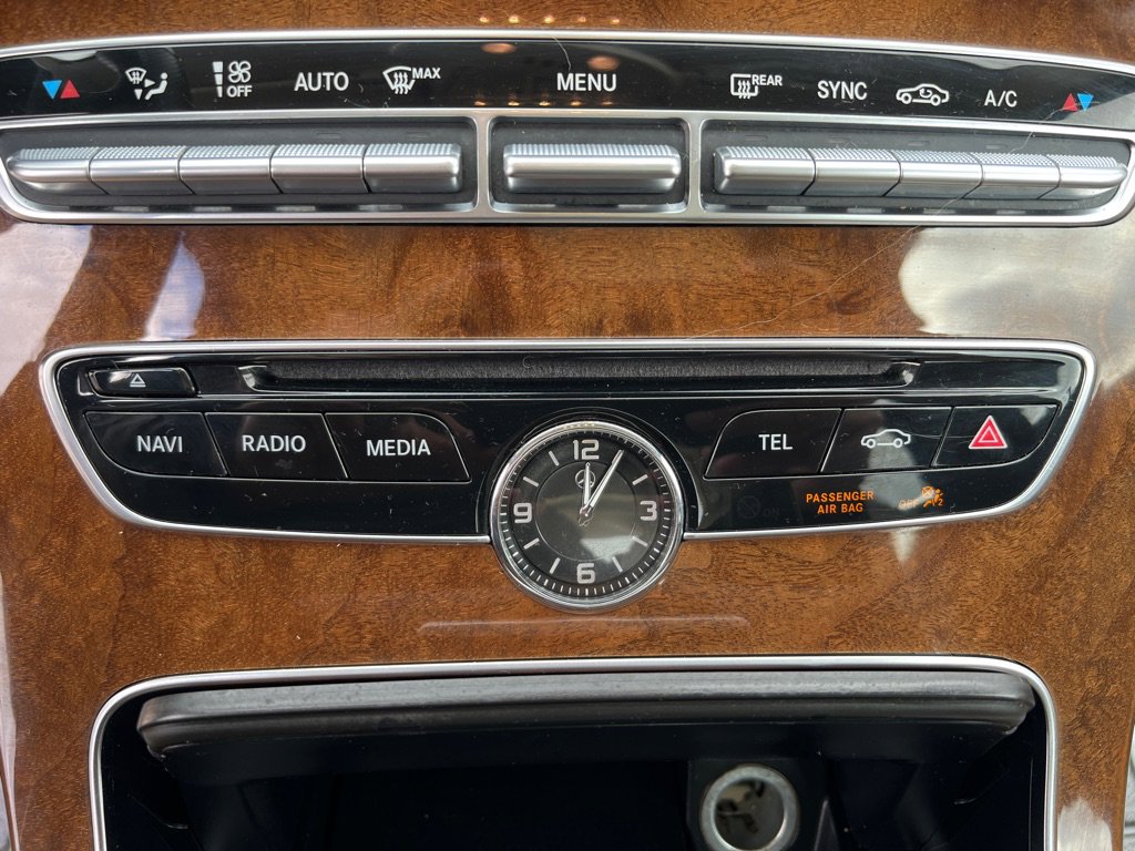 Used 2015 Mercedes-Benz C 300 4MATIC Sedan image 51