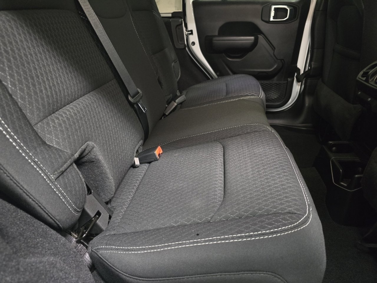 Used 2021 Jeep Wrangler Unlimited Sport image 20