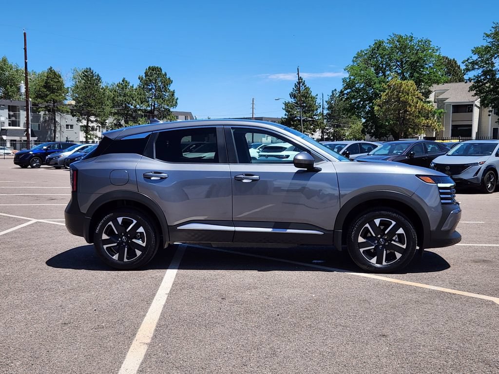 Certified 2025 Nissan Kicks SV AWD/4WD image 4