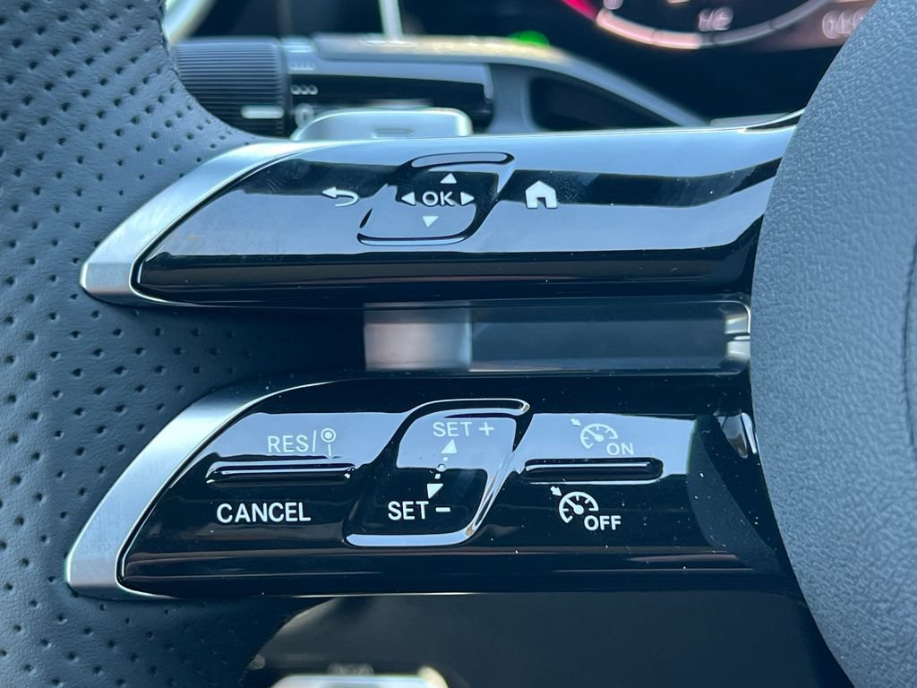 New 2026 Mercedes-Benz C 300 4MATIC Sedan image 21