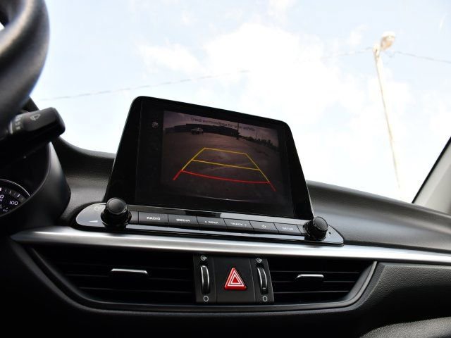 Used 2024 Kia Forte LX image 12