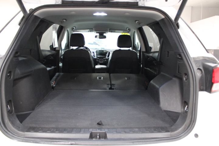 Used 2022 Chevrolet Equinox Premier image 15