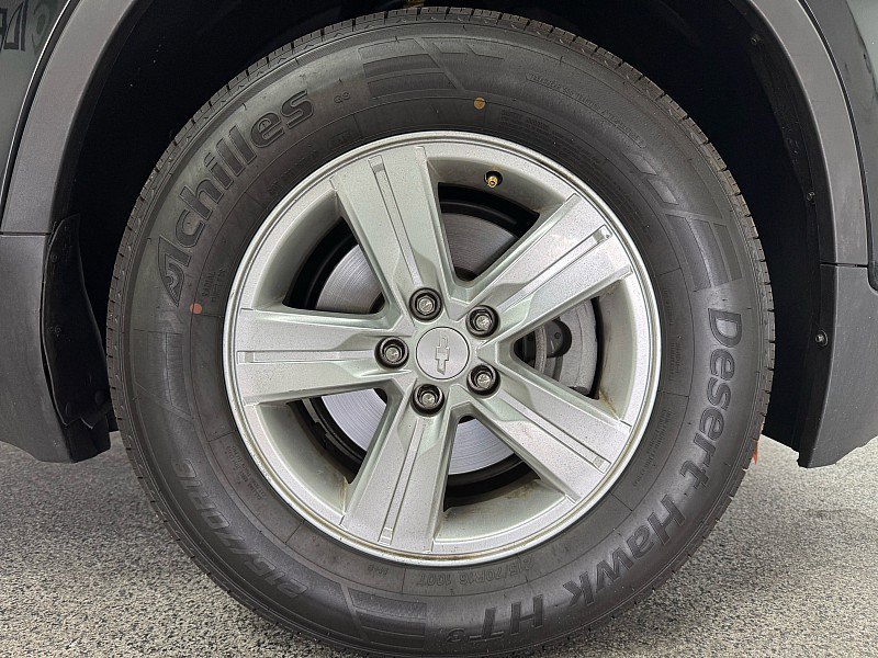Used 2020 Chevrolet Trax LS w/ Tint and Cruise Package image 26