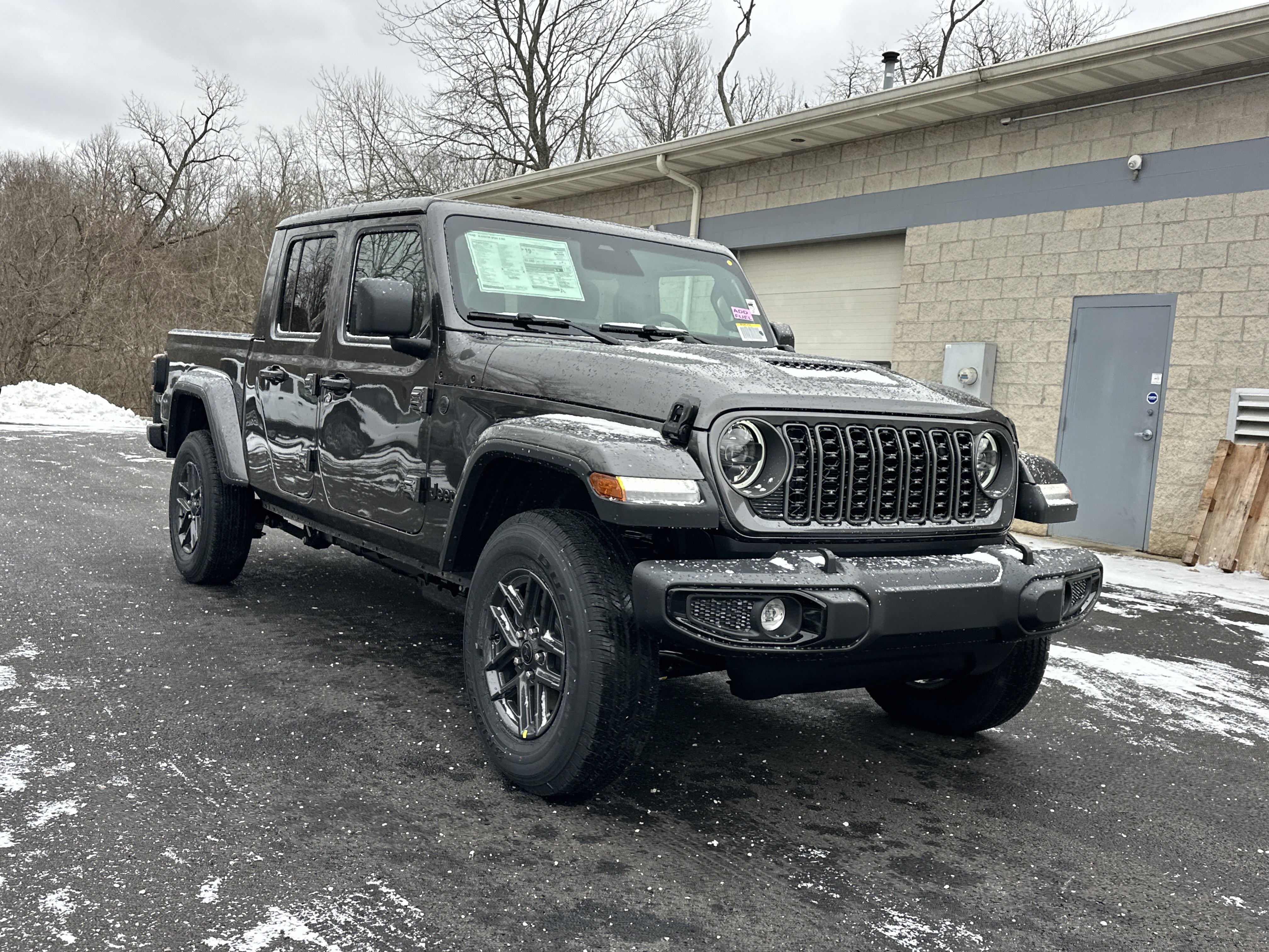 New 2026 Jeep Gladiator Sport image 19