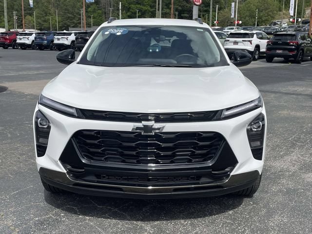 Used 2025 Chevrolet Trax ACTIV w/ Driver Confidence Package FWD image 7