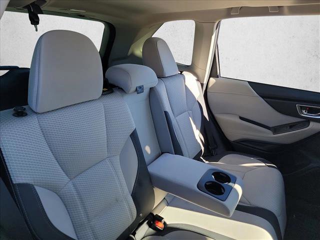 Used 2023 Subaru Forester Premium w/ Popular Package #2 image 16