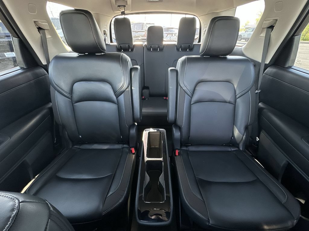Used 2023 Nissan Pathfinder SL w/ SL Premium Package AWD/4WD image 23