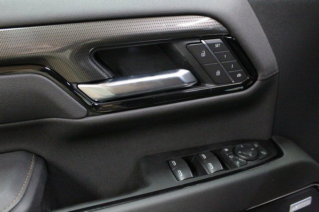 New 2026 GMC Sierra 2500 AT4 w/ Technology Package image 18