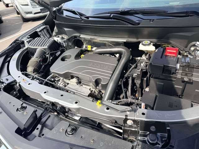 Used 2025 Chevrolet Equinox LT FWD image 18
