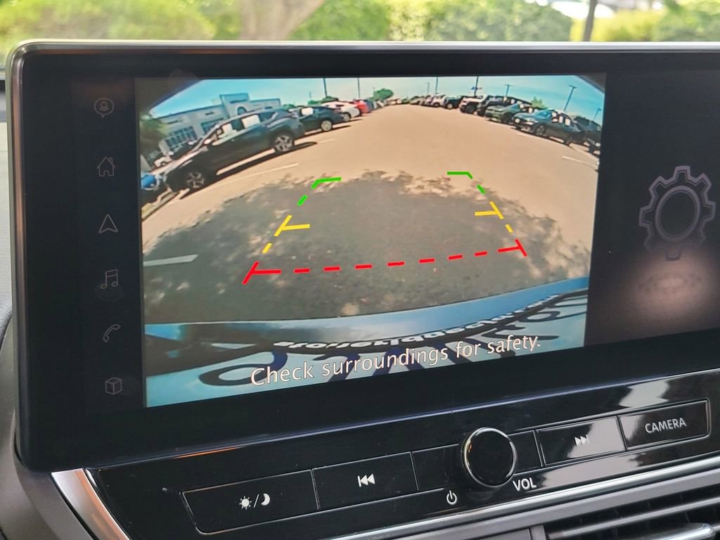 Used 2024 Nissan Altima 2.5 SR w/ SR Premium Package FWD image 21