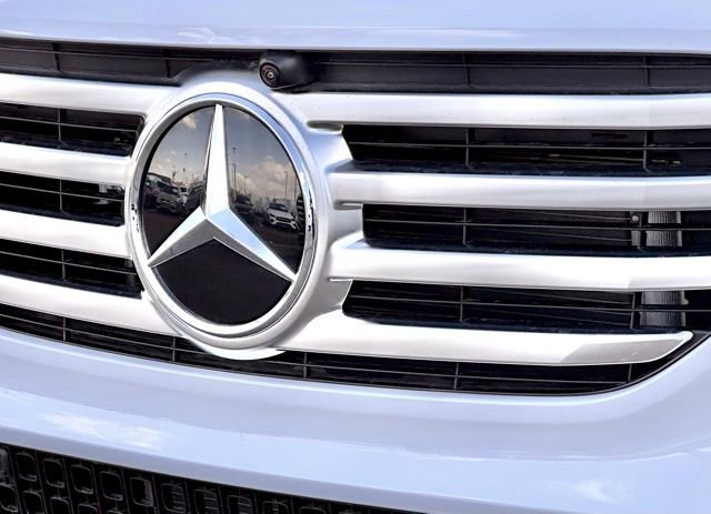 New 2026 Mercedes-Benz GLB 250 4MATIC image 5