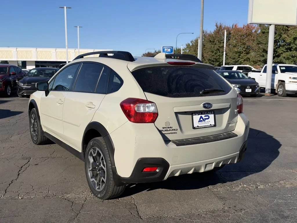 Used 2017 Subaru Crosstrek 2.0i Limited AWD/4WD image 4