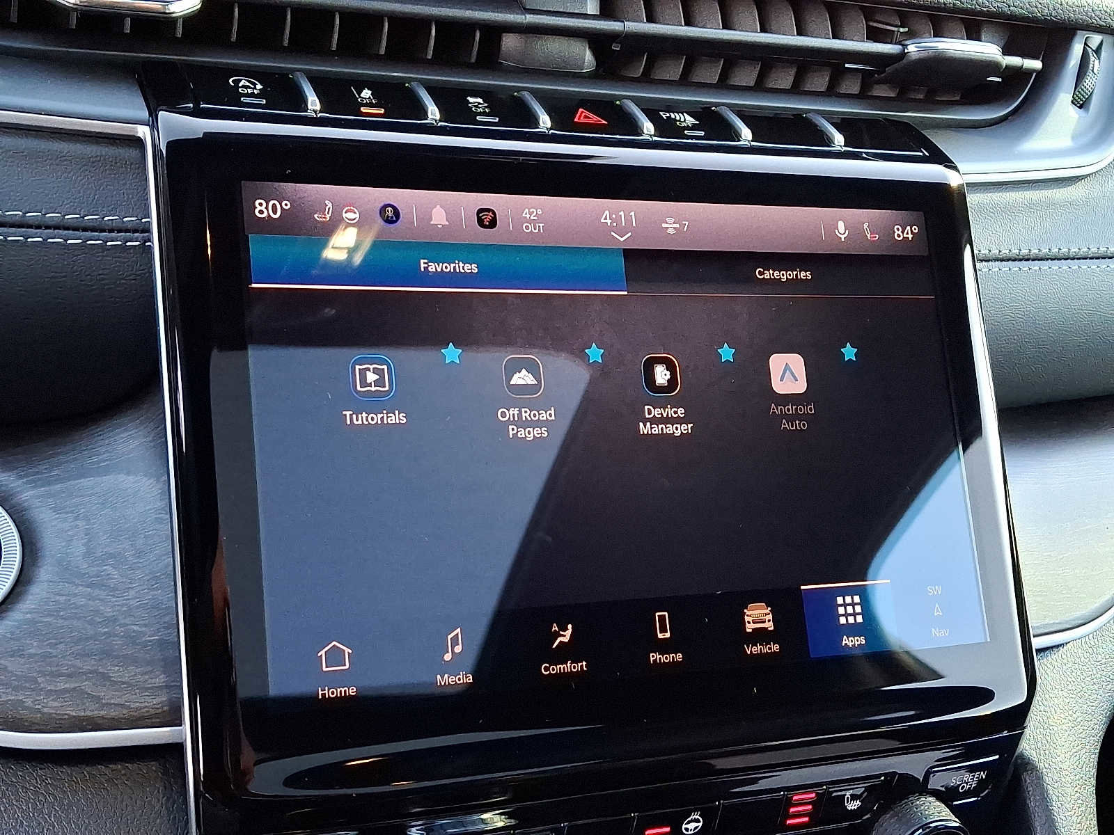 New 2025 Jeep Grand Cherokee Limited image 17