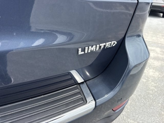Used 2020 Jeep Grand Cherokee Limited w/ Premium Lighting Group AWD/4WD image 25