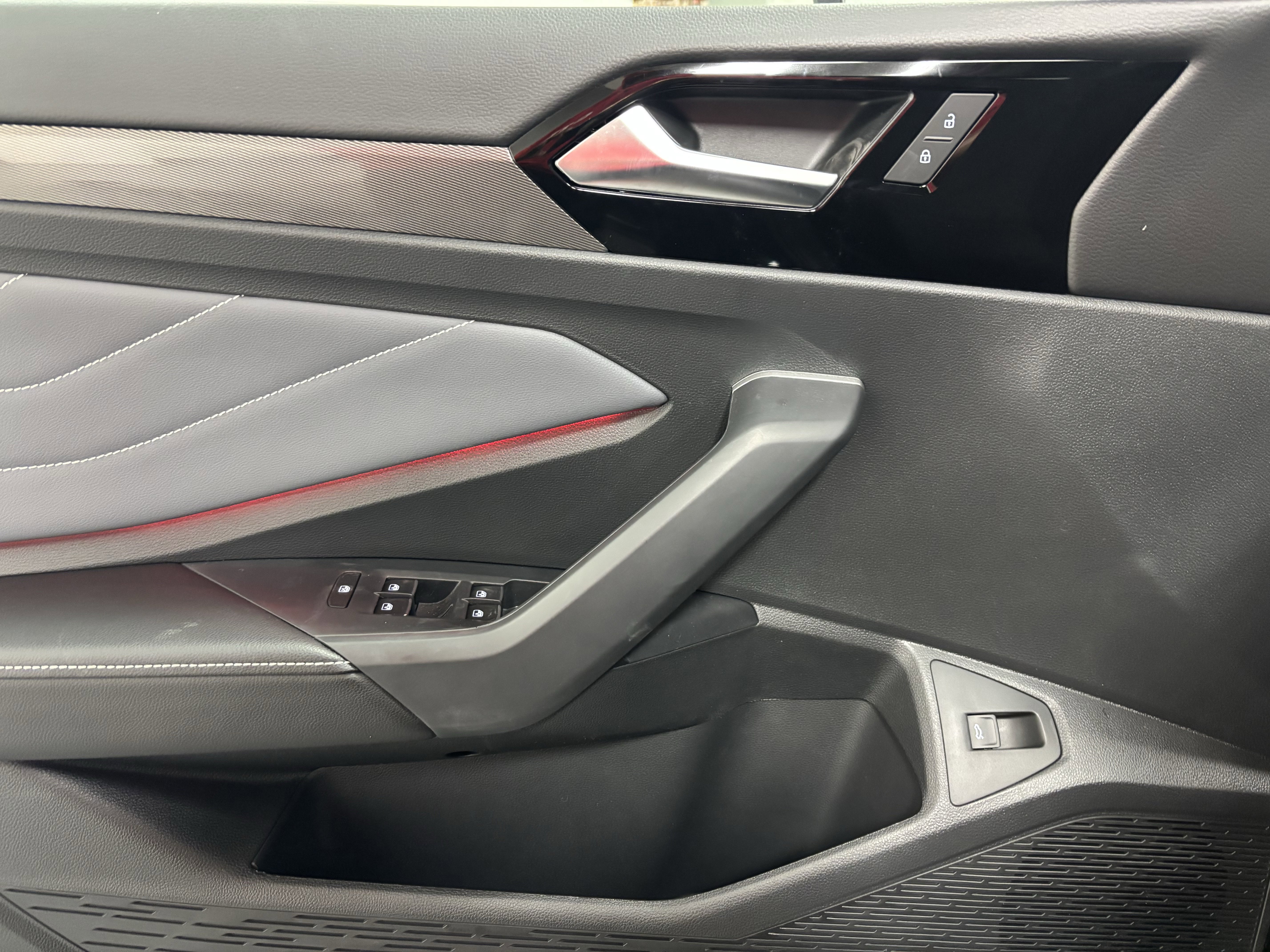 New 2026 Volkswagen Jetta SEL image 16