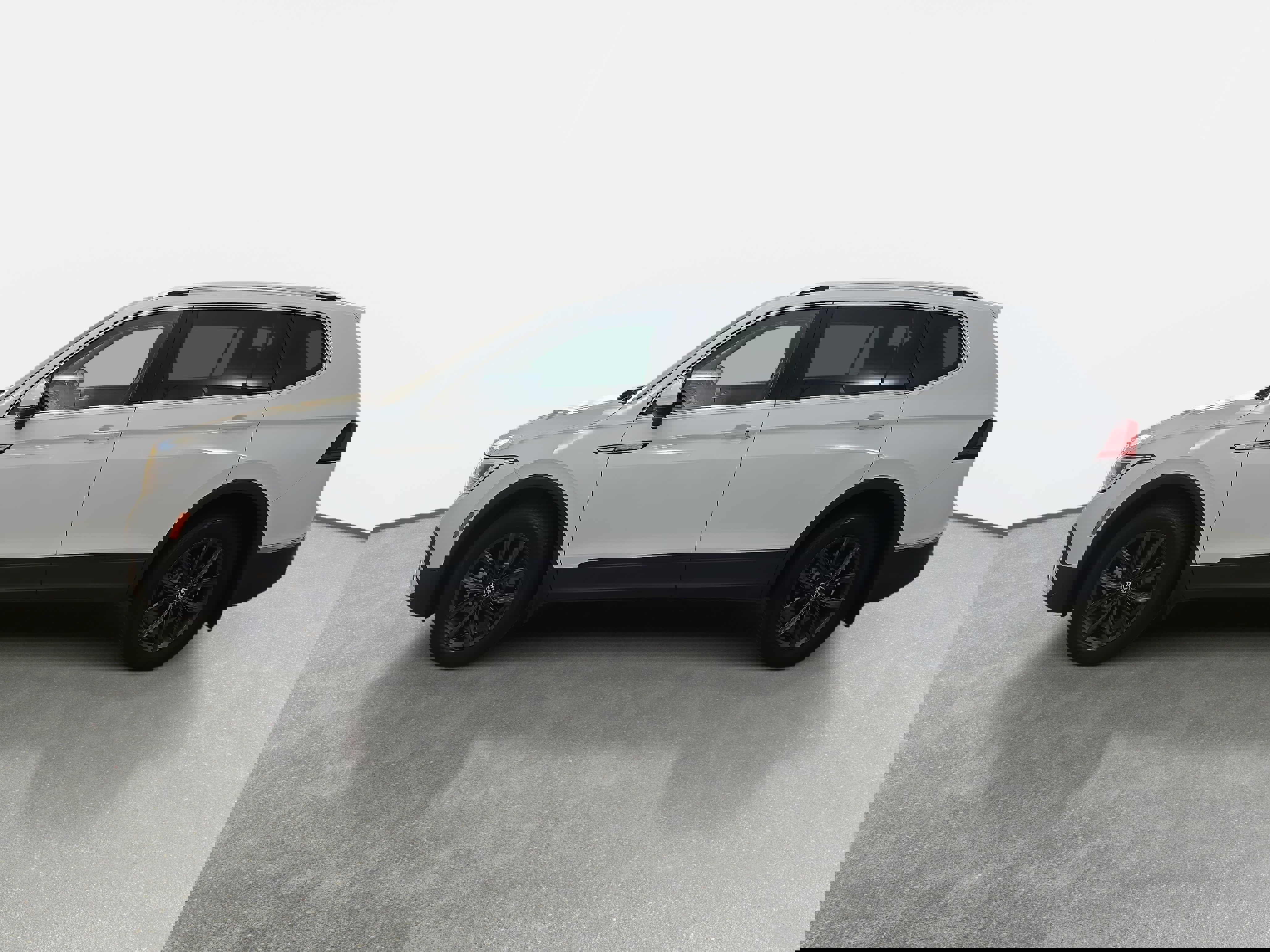 Certified 2022 Volkswagen Tiguan SE image 6