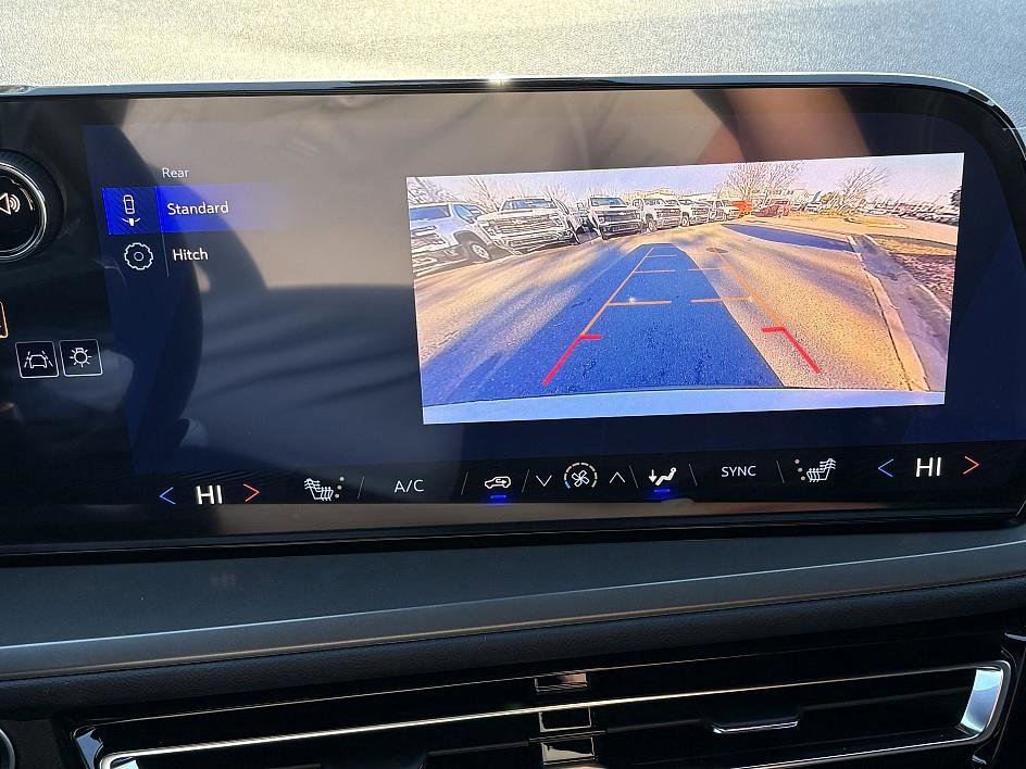 New 2026 Chevrolet Traverse LT image 19