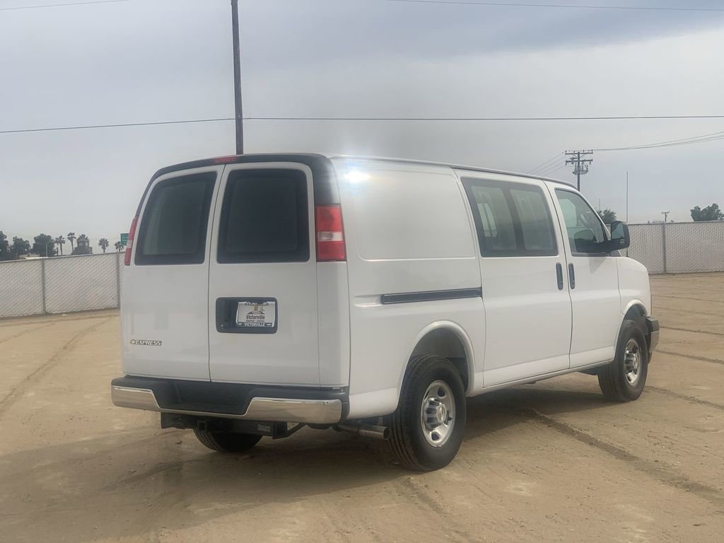 New 2025 Chevrolet Express 2500 w/ Driver Convenience Package image 4