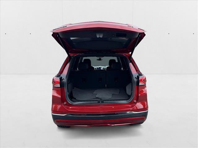 Used 2022 Chevrolet Equinox RS w/ RS Leather Package image 7