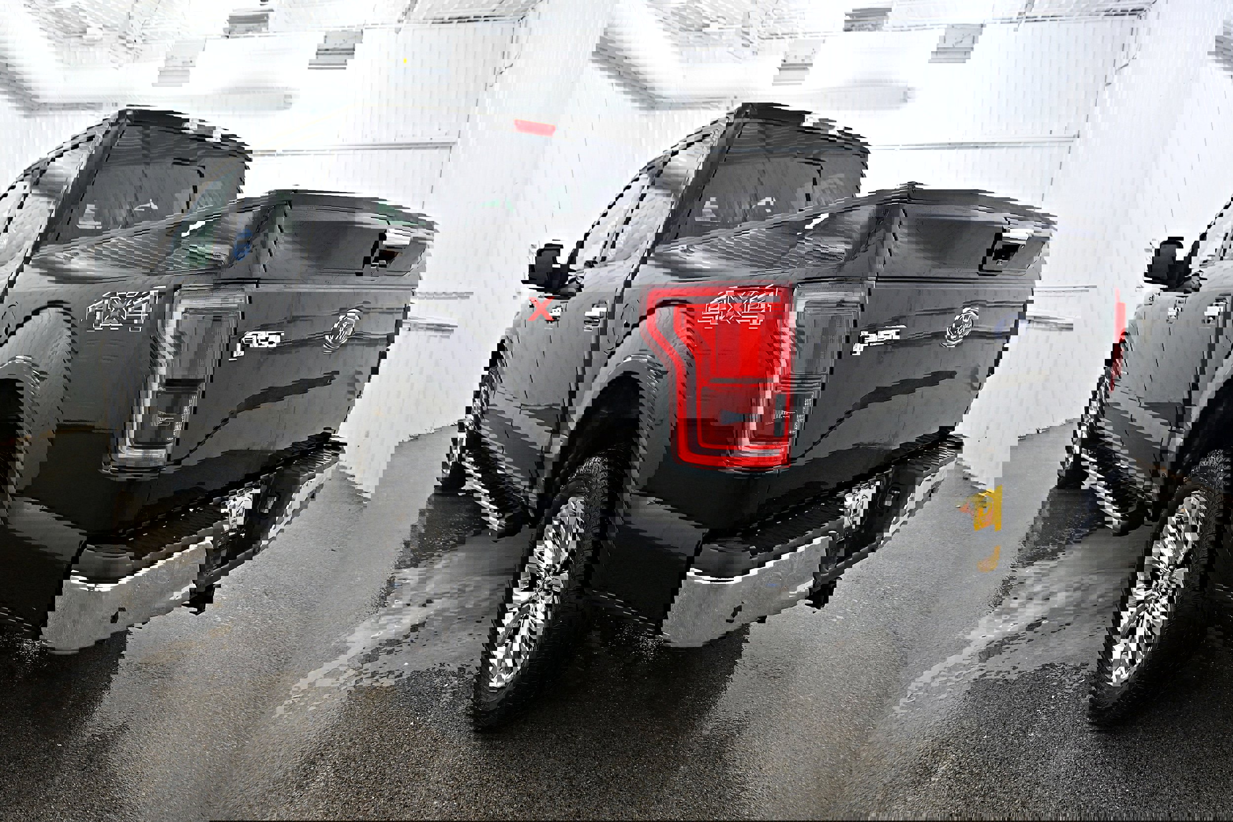 Used 2016 Ford F150 Lariat w/ Equipment Group 502A Luxury image 33