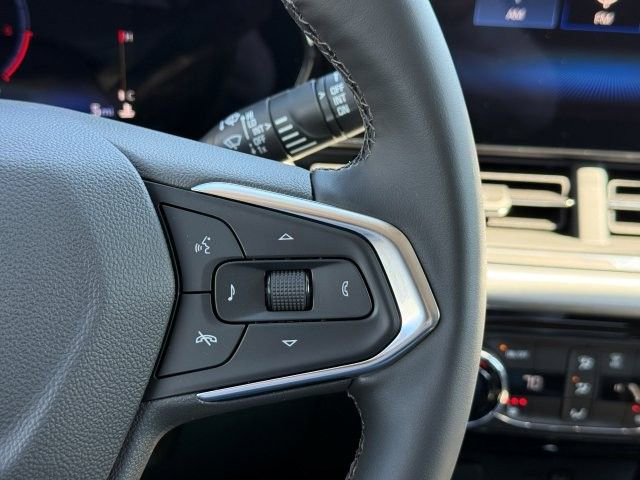 New 2026 Chevrolet Trax LT w/ LT Convenience Package FWD image 26