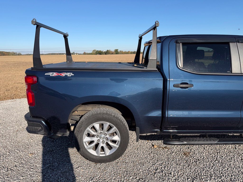 Used 2021 Chevrolet Silverado 1500 Custom AWD/4WD image 18