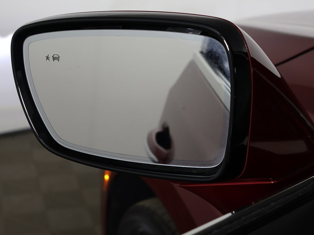 Used 2024 Buick Enclave Premium image 38