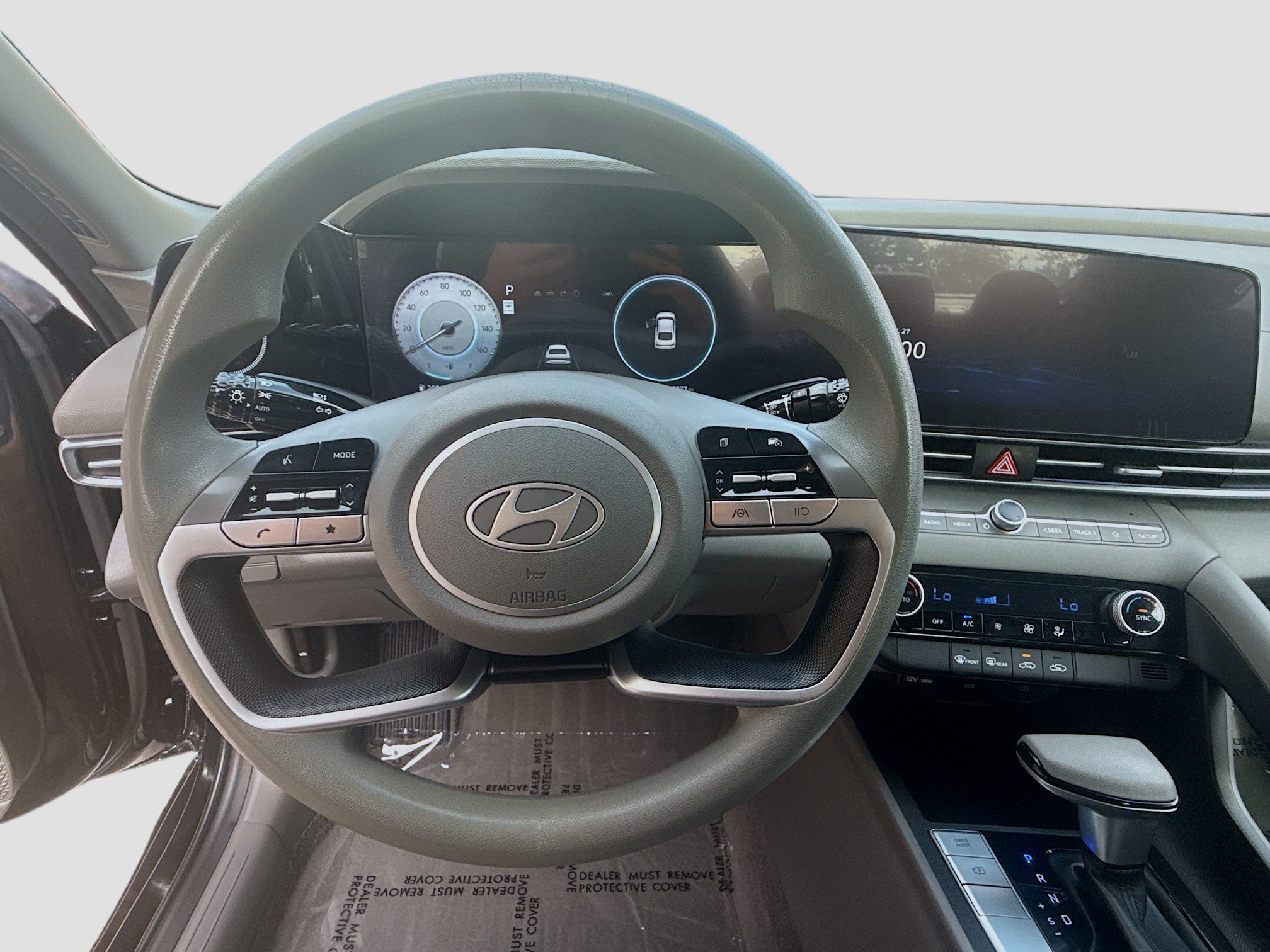 Used 2024 Hyundai Elantra SEL FWD image 8