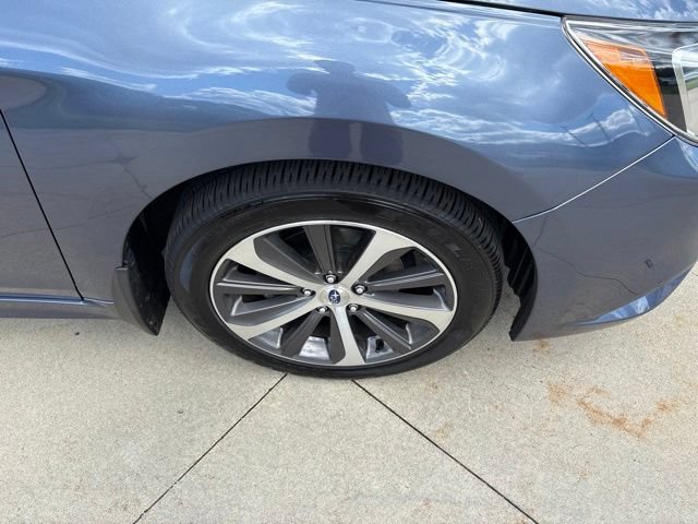 Used 2017 Subaru Legacy 2.5i Limited AWD/4WD image 9