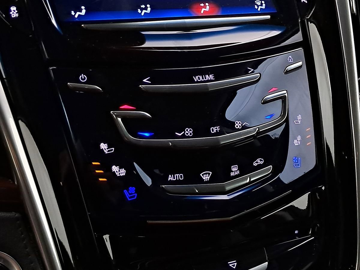 Used 2020 Cadillac Escalade ESV Luxury AWD/4WD image 27