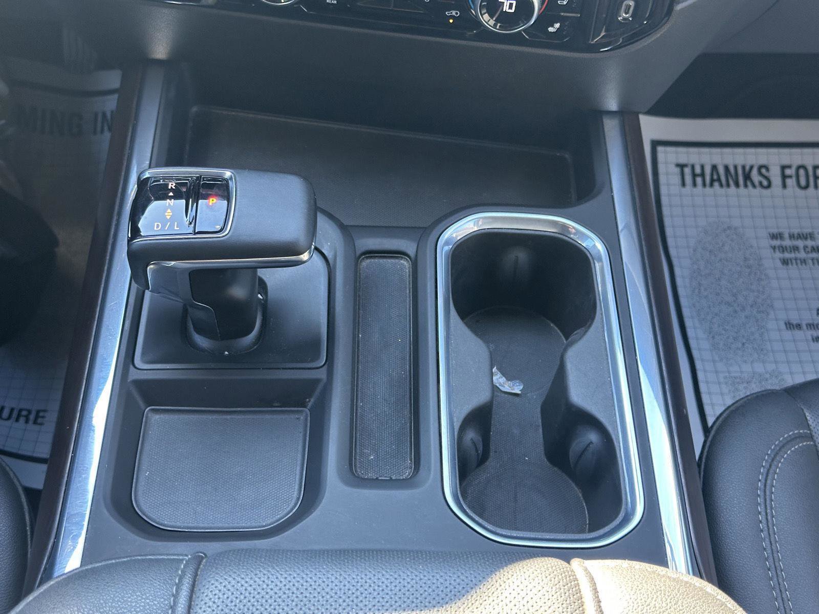 Used 2023 GMC Sierra 1500 SLT w/ SLT Convenience Package image 18