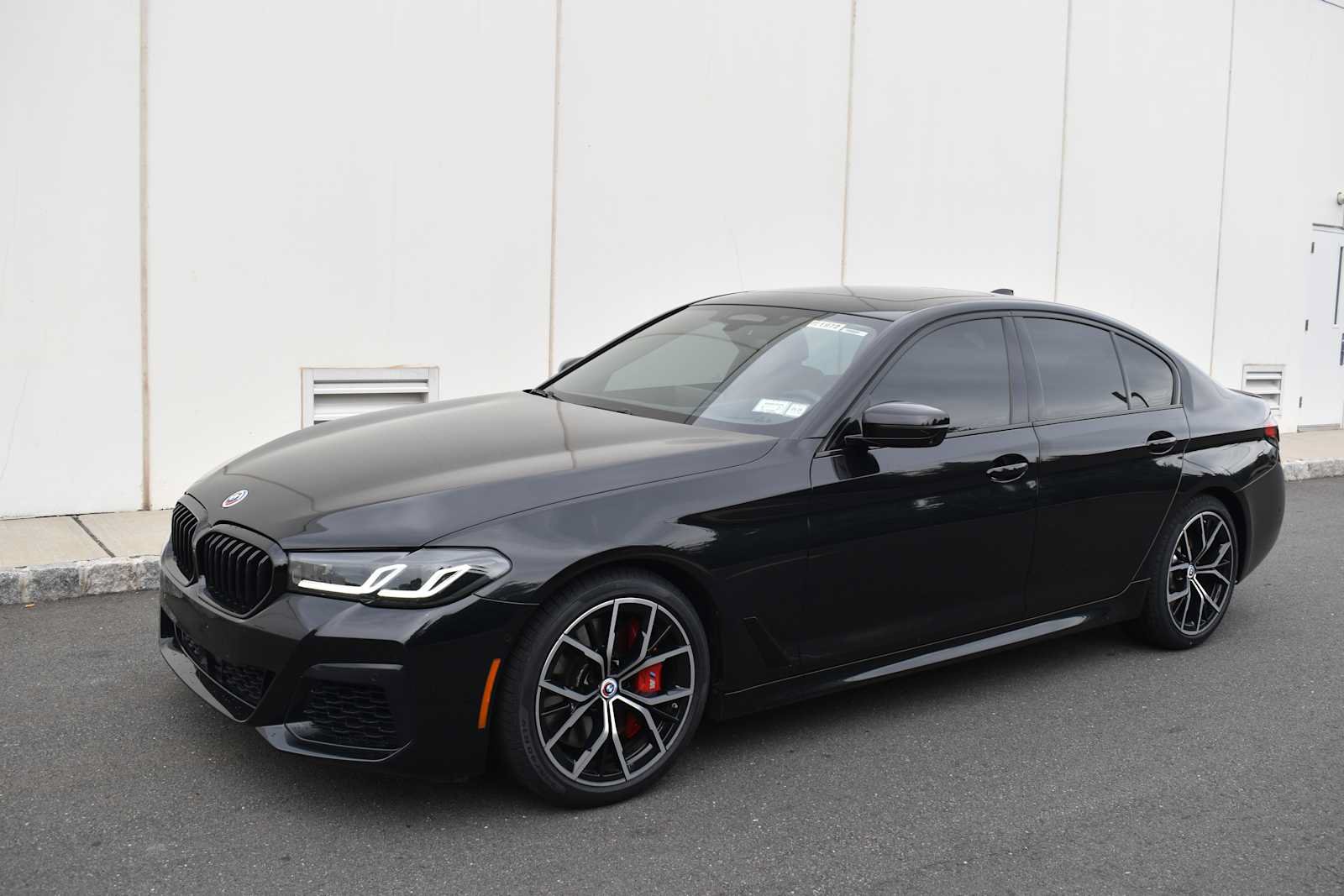 Used 2023 BMW M550i xDrive w/ Executive Package AWD/4WD image 20