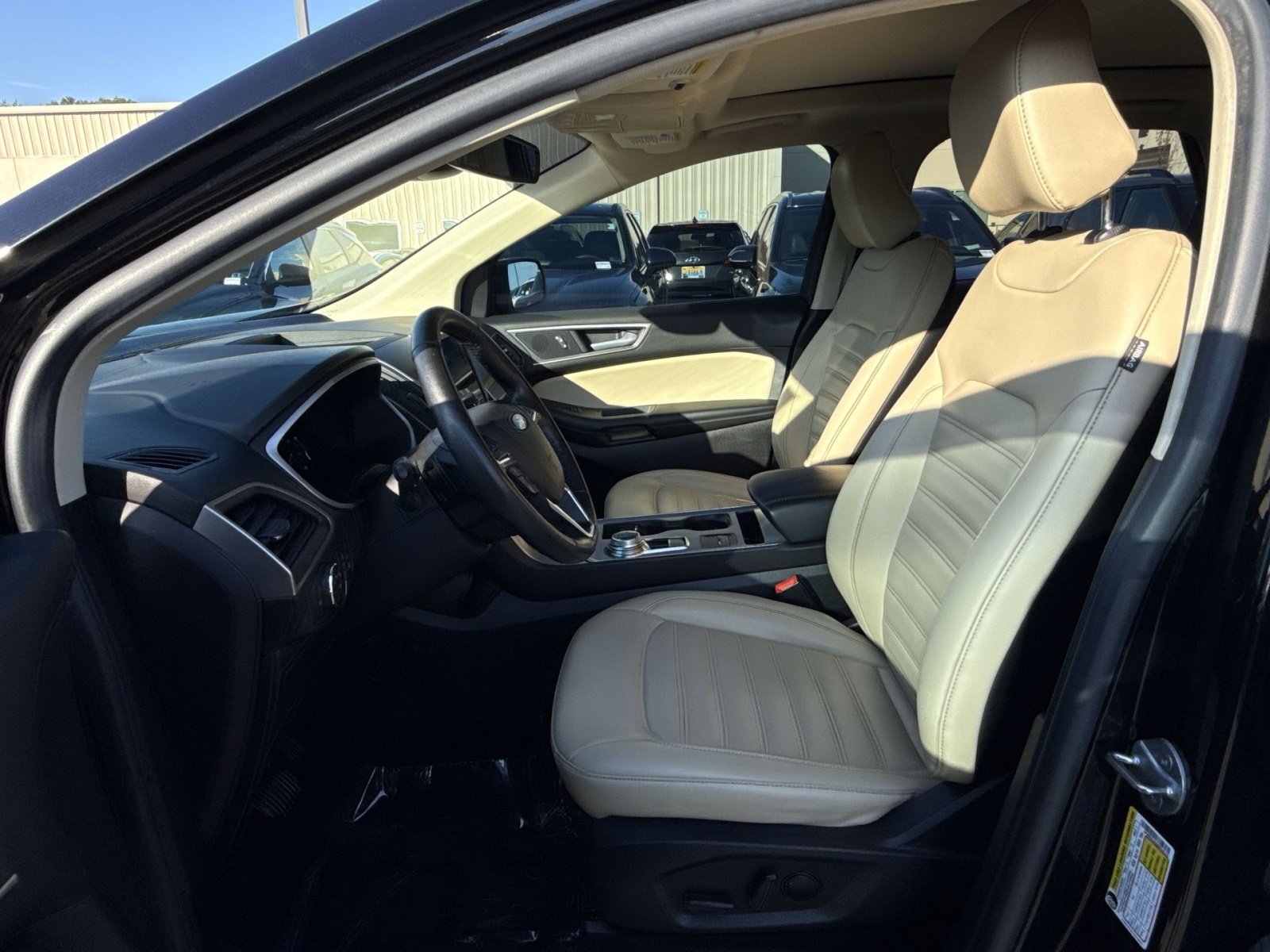Used 2021 Ford Edge SEL w/ Convenience Package AWD/4WD image 13