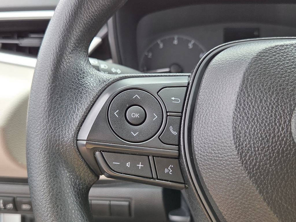 Certified 2025 Toyota Corolla LE FWD image 23