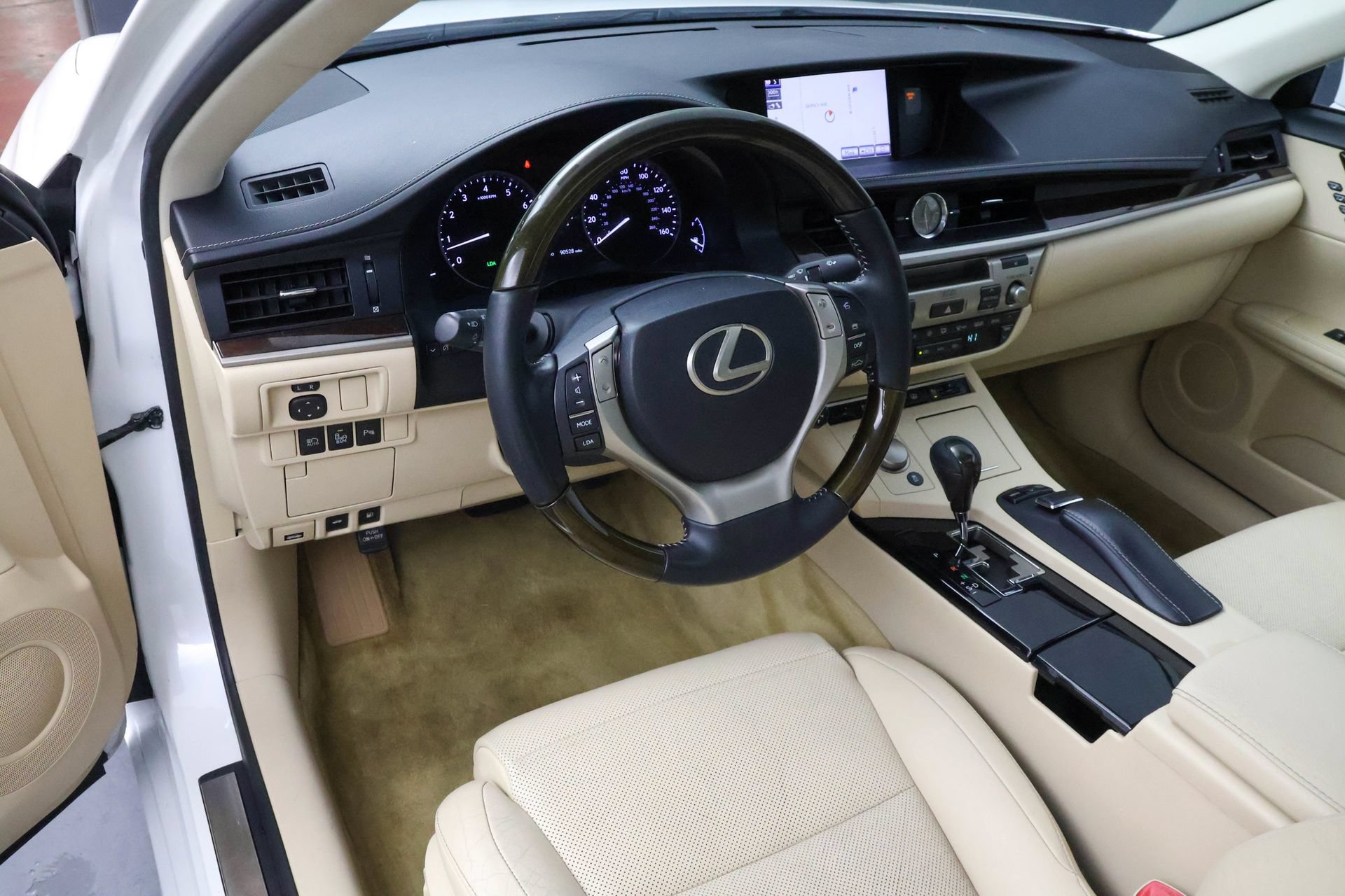 Used 2013 Lexus ES 350 FWD image 5
