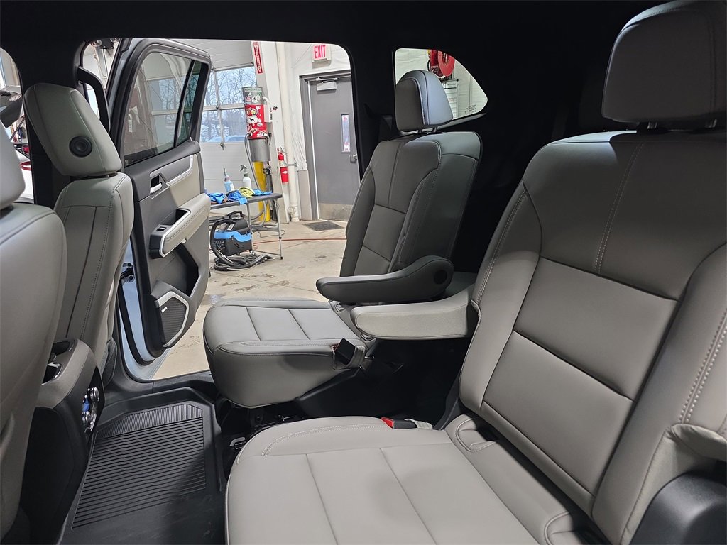 New 2026 GMC Acadia Elevation w/ Elevation Premium Package image 15